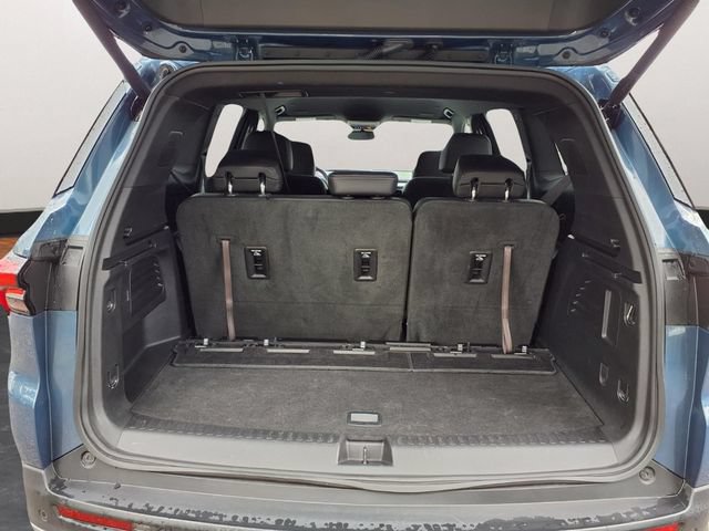 Certified 2025 Buick Enclave Preferred FWD image 22