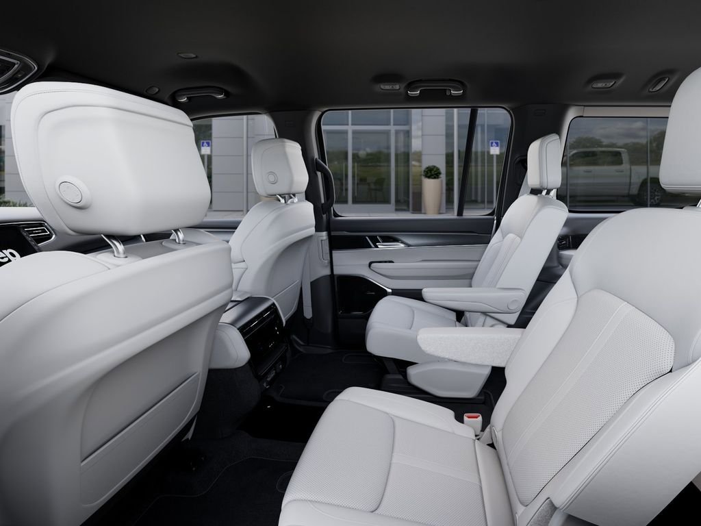 New 2026 Jeep Grand Wagoneer 4WD image 23