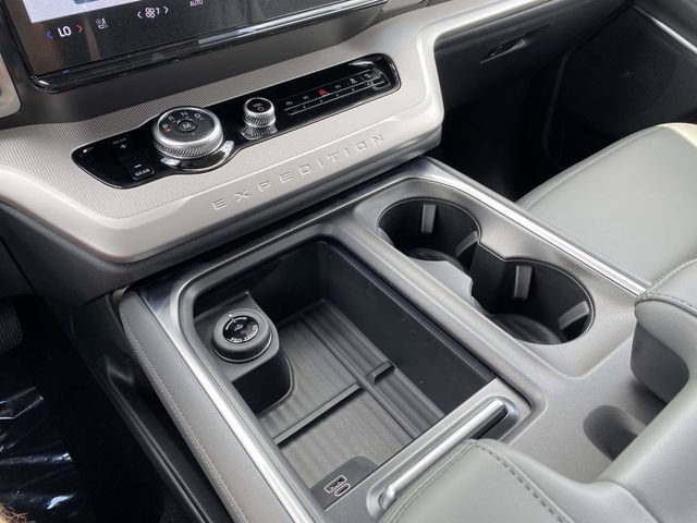 New 2027 Ford Expedition Max Active AWD/4WD image 15