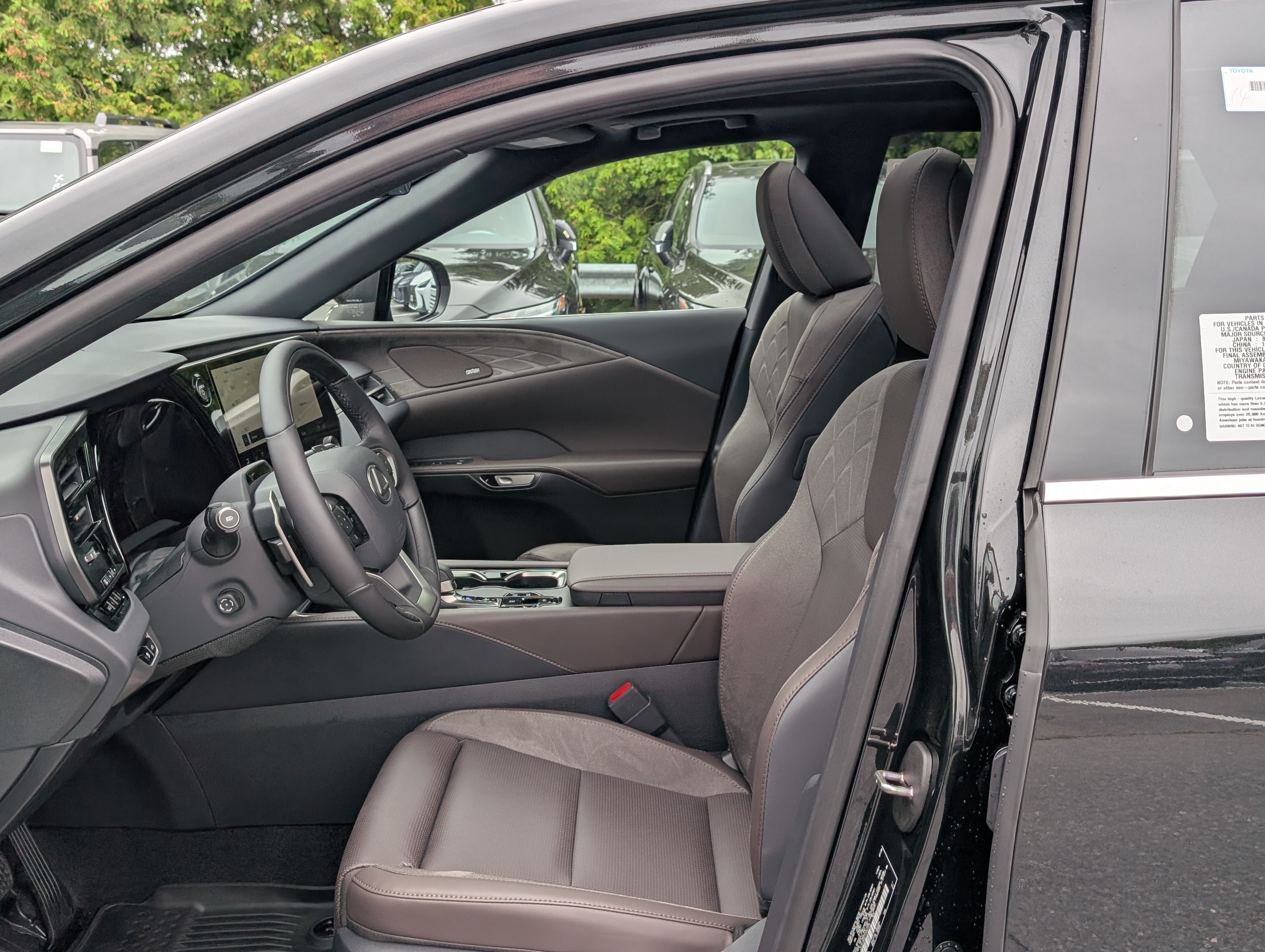 New 2026 Lexus RX 450h AWD w/ Convenience Package image 13