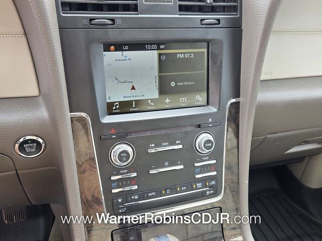 Used 2016 Lincoln Navigator L Select RWD image 22