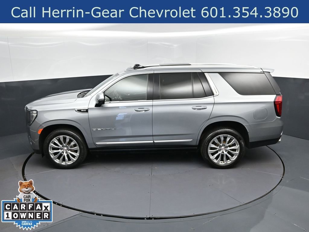 Used 2024 GMC Yukon Denali w/ LPO, Floor Liner Package image 35