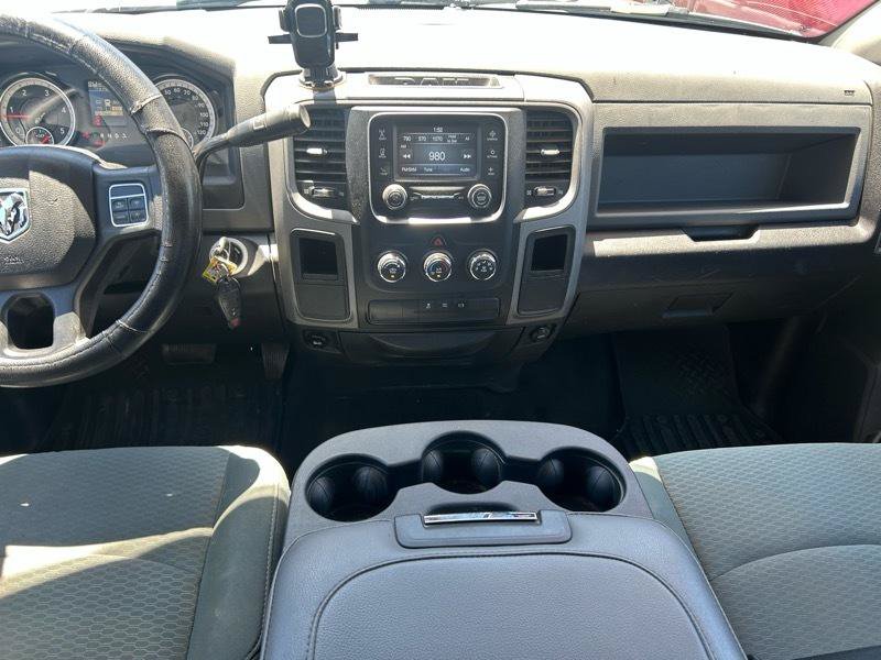 Used 2017 RAM 2500 Tradesman w/ Chrome Appearance Group RWD image 11