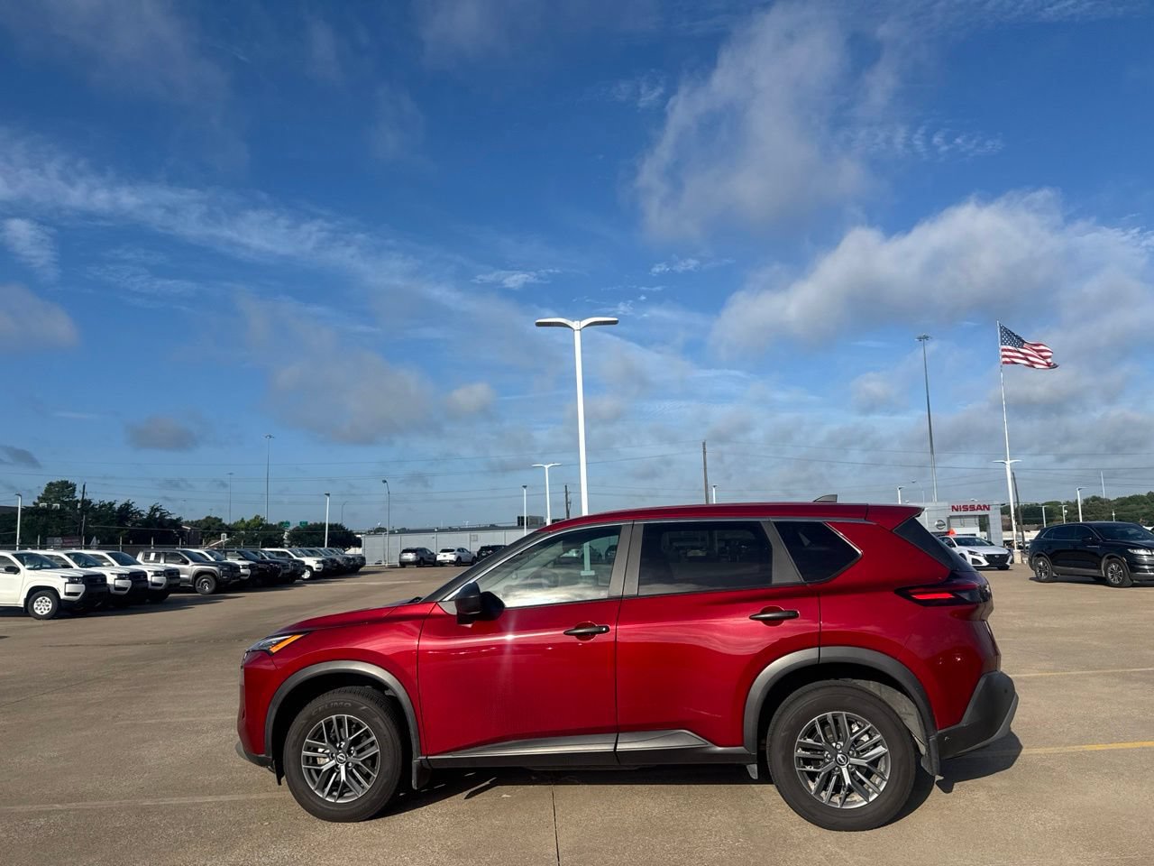 Certified 2023 Nissan Rogue S FWD image 11