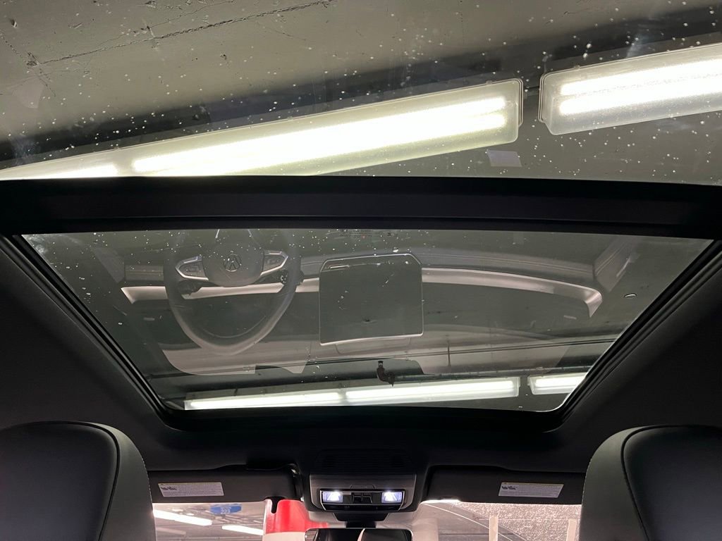 New 2026 Volkswagen Tiguan SE R-Line AWD/4WD image 10