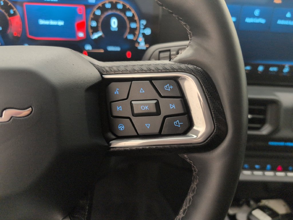 Used 2025 Ford Mustang Coupe RWD image 35