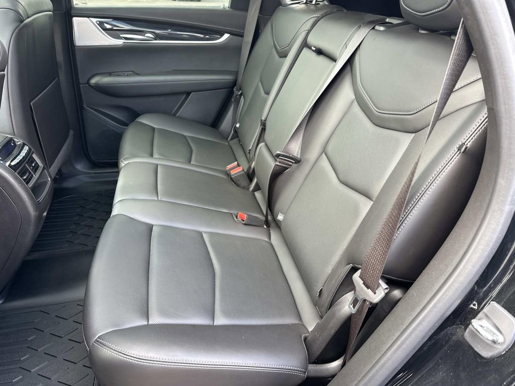 Used 2023 Cadillac XT5 Premium Luxury image 12