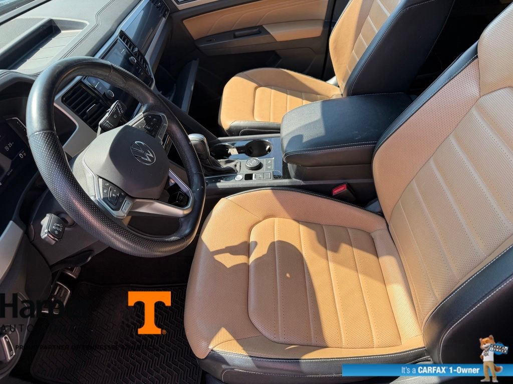 Used 2023 Volkswagen Atlas Cross Sport SEL Premium R-Line AWD/4WD image 13