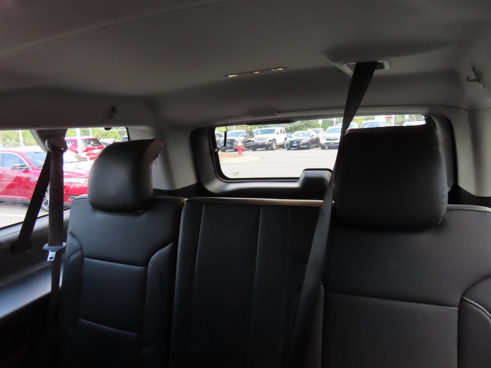 Used 2019 GMC Yukon XL SLT w/ Open Road Package AWD/4WD image 35