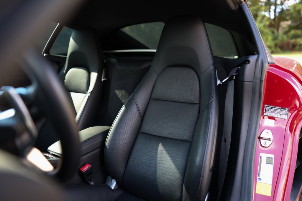 Used 2019 Porsche 718 Cayman S image 15