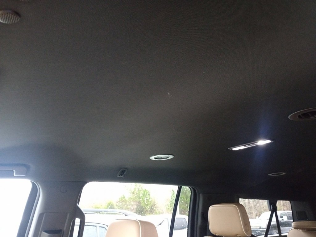 Used 2024 Chevrolet Suburban Premier image 17