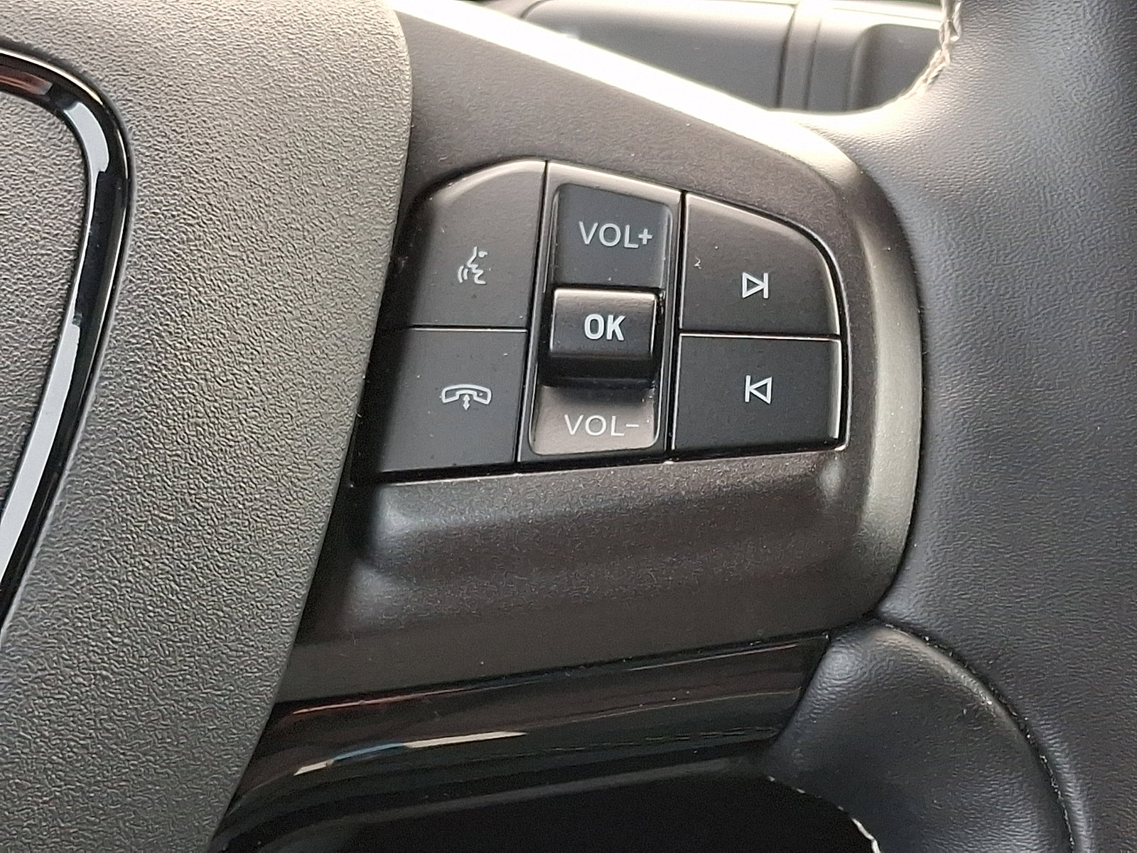 Used 2025 Ford Mustang Mach-E GT image 24