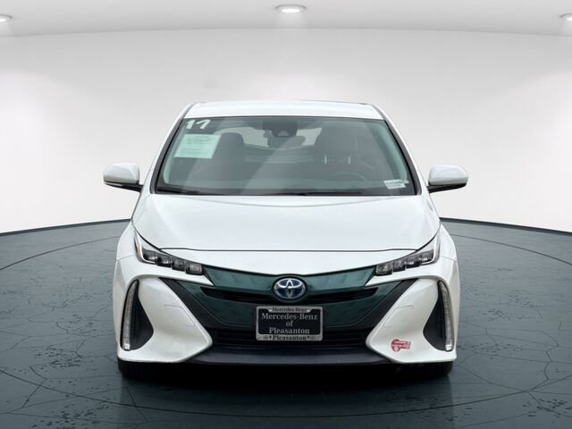 Used 2017 Toyota Prius Prime image 10