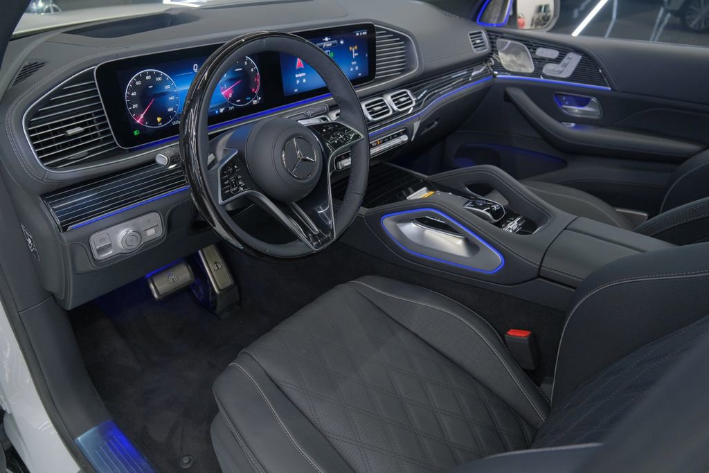 Used 2026 Mercedes-Benz Maybach GLS 600 4MATIC image 62