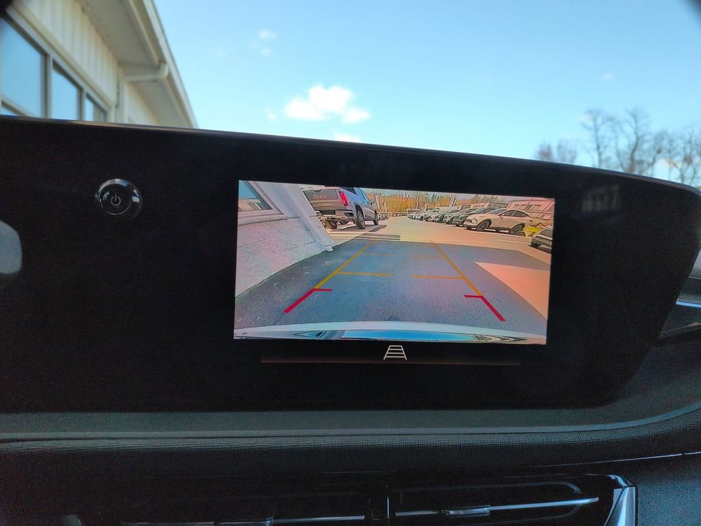 New 2026 Buick Envista Sport Touring w/ Studio Series image 11