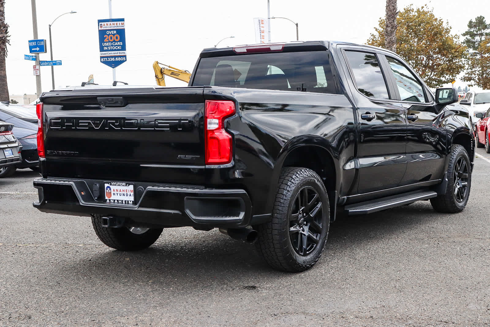 Used 2022 Chevrolet Silverado 1500 RST w/ LPO, Dark Essentials Package RWD image 7