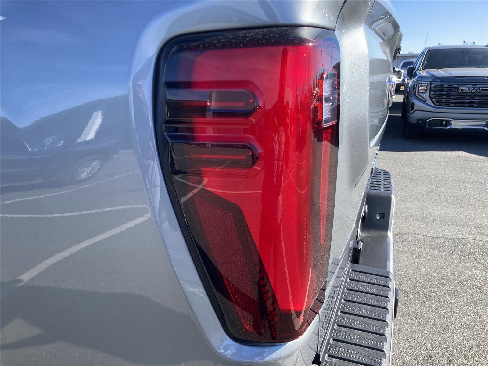 New 2026 GMC Sierra 2500 Denali w/ Denali Reserve Package image 11