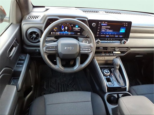 Used 2024 Chevrolet Colorado Trail Boss w/ Technology Package image 8