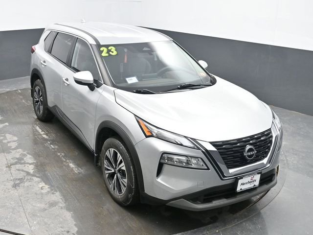 Used 2023 Nissan Rogue SV image 24