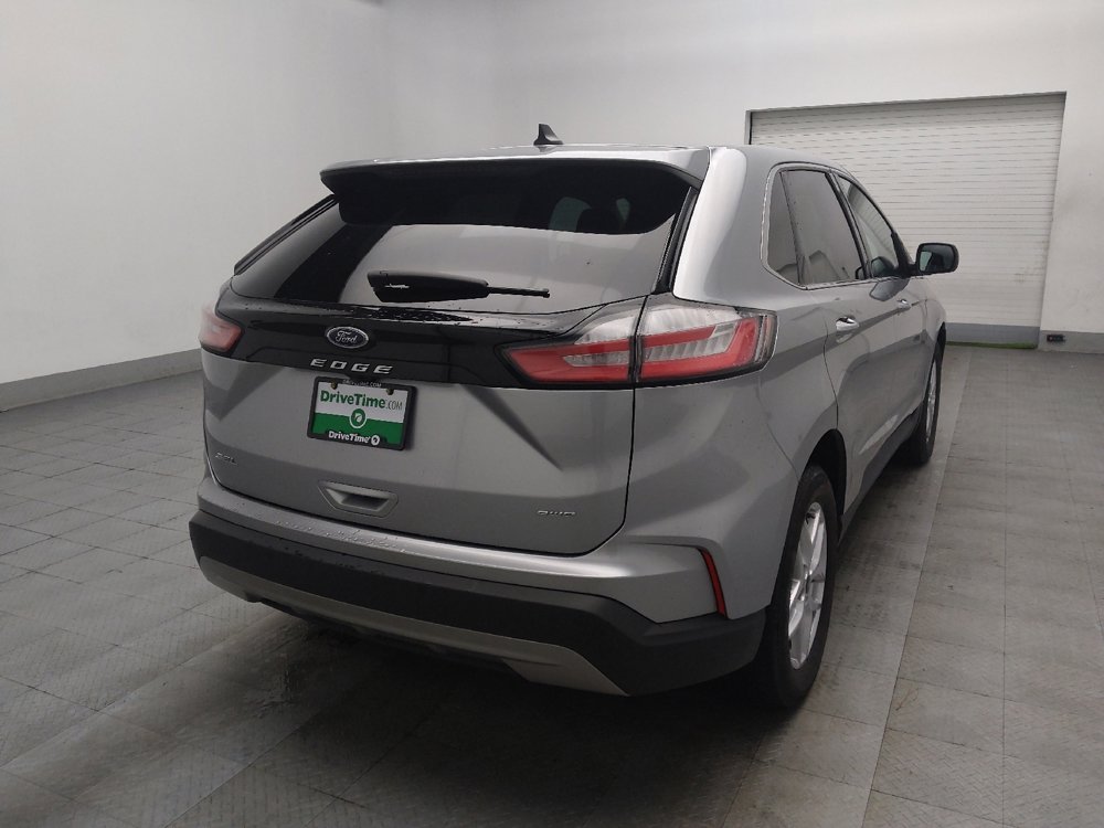 Used 2023 Ford Edge SEL image 9
