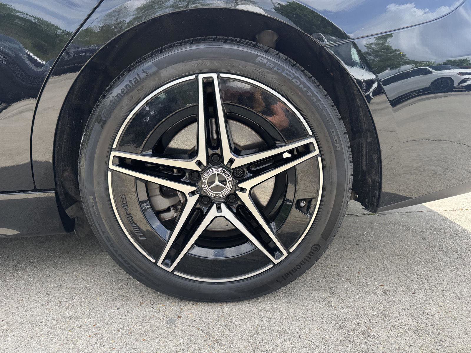 Certified 2024 Mercedes-Benz C 300 4MATIC Sedan image 4