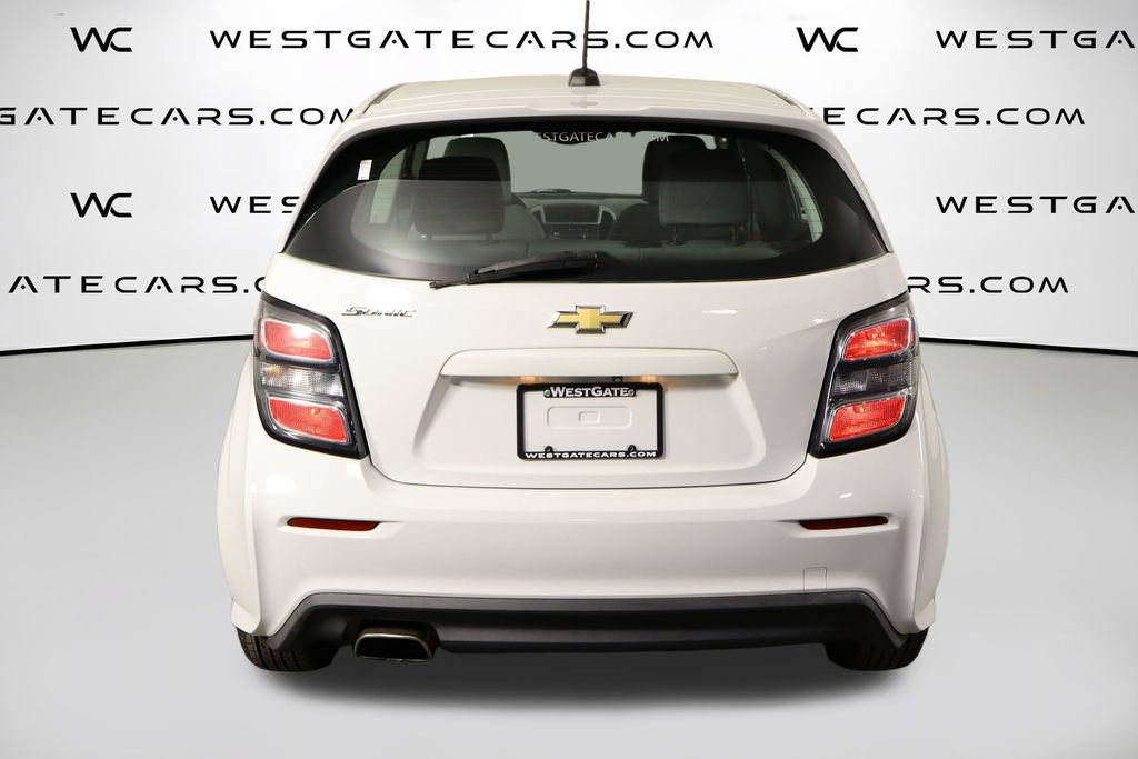 Used 2017 Chevrolet Sonic LT FWD image 4