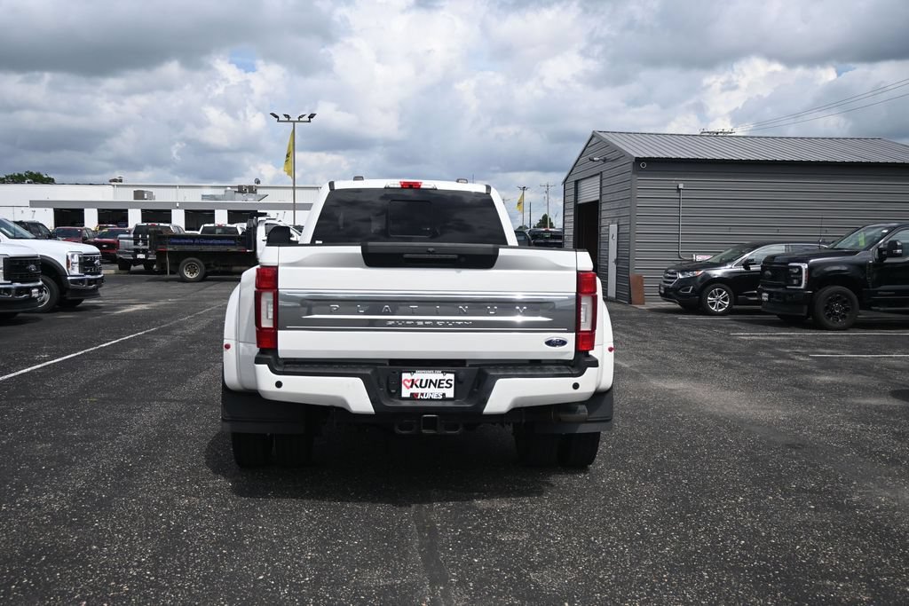 Used 2020 Ford F450 Platinum w/ FX4 Off-Road Package AWD/4WD image 8
