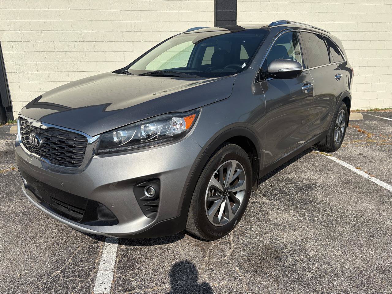 Used 2019 Kia Sorento EX w/ EX Touring Package FWD image 1