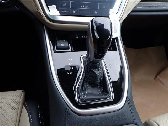 Used 2025 Subaru Outback Limited w/ Popular Package #2 image 23