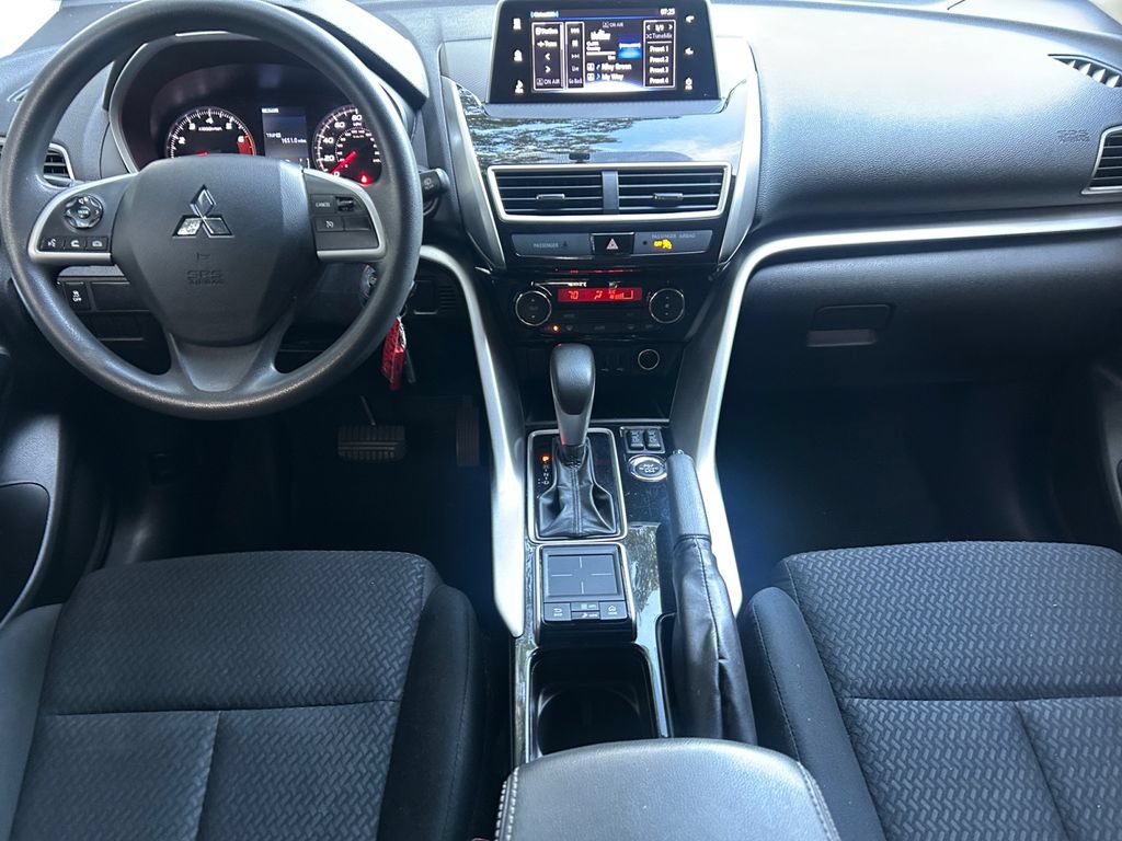 Used 2020 Mitsubishi Eclipse Cross LE AWD/4WD image 10