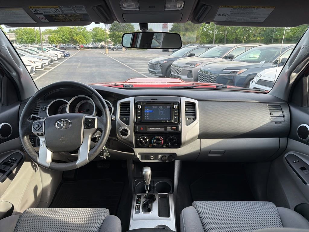 Used 2015 Toyota Tacoma 4x4 Double Cab w/ TRD Sport Package image 15
