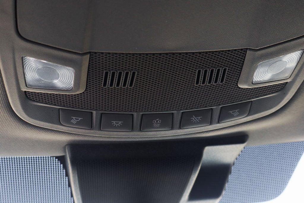 Used 2020 Ford F550 2WD Regular Cab Super Duty image 31