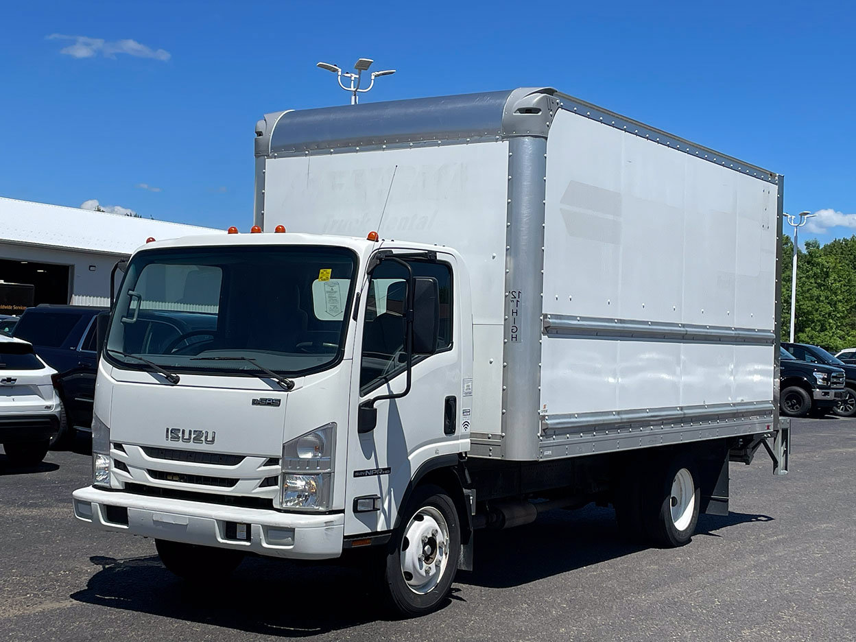 Used 2021 Isuzu NPR RWD image 4