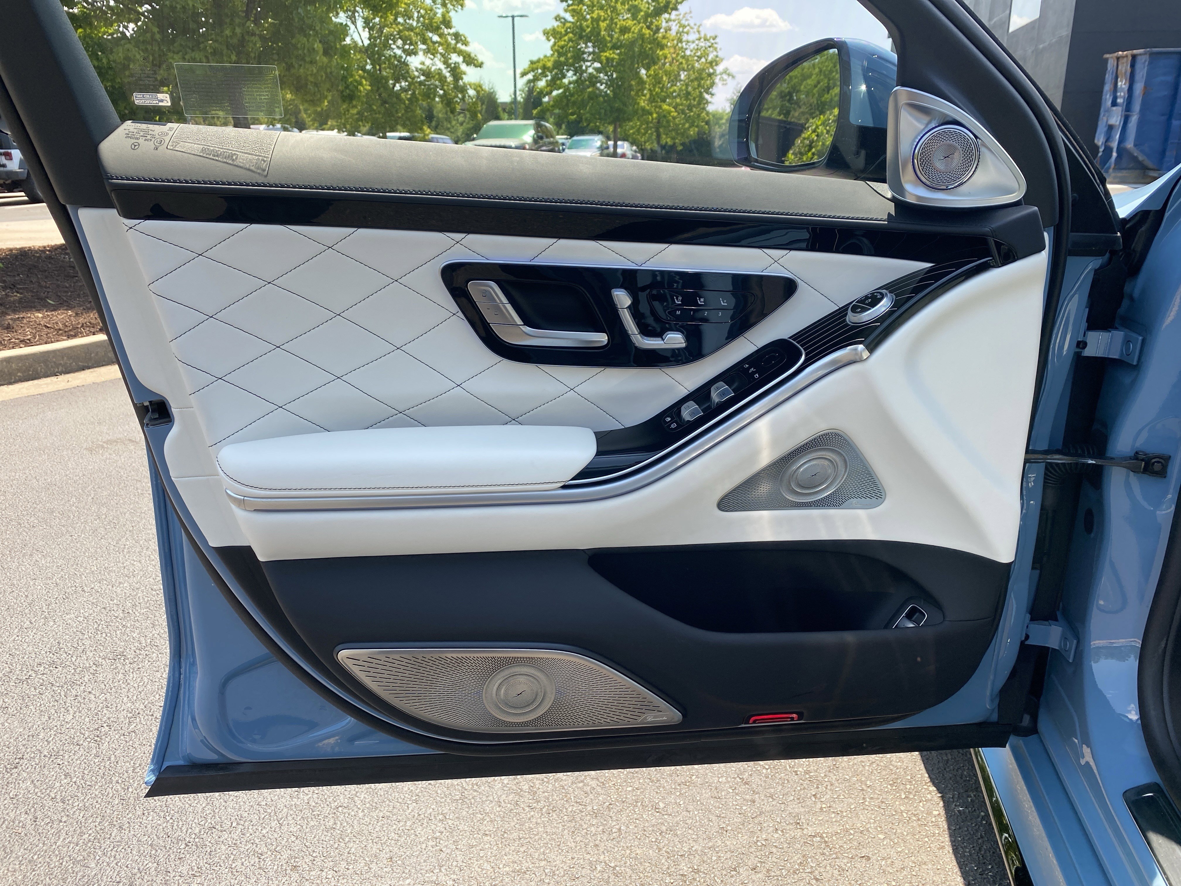 Used 2023 Mercedes-Benz S 580 4MATIC Sedan image 24