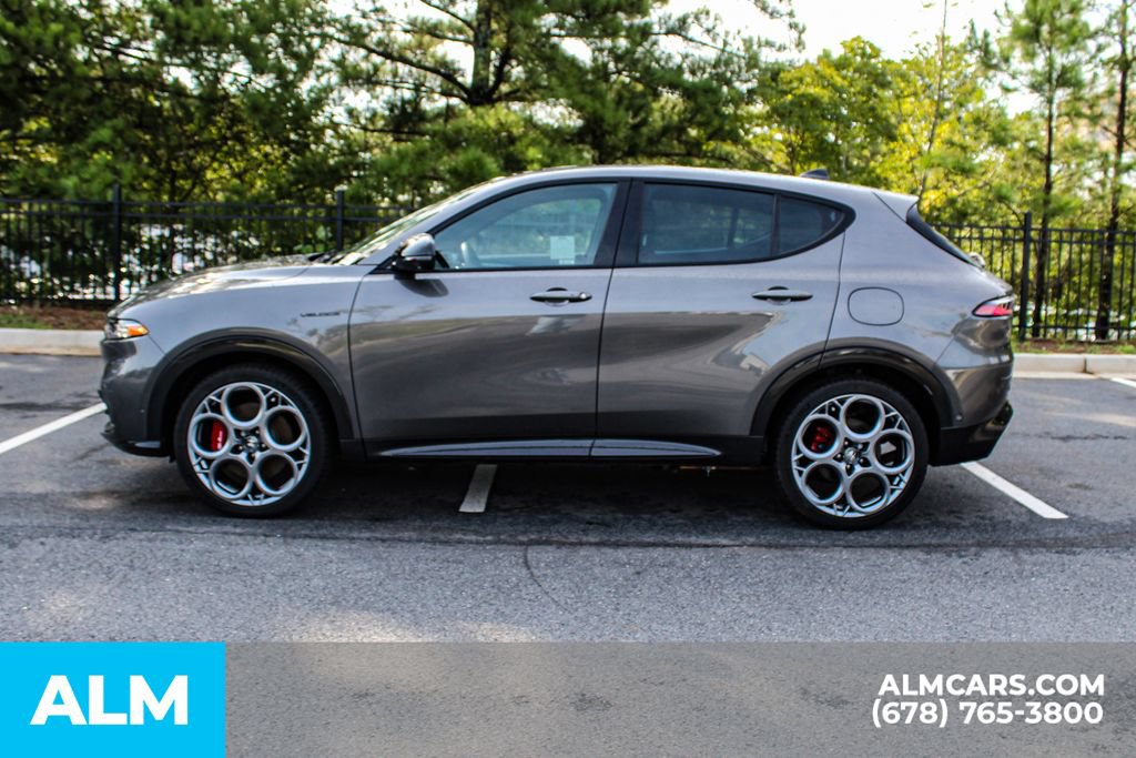 Used 2024 Alfa Romeo Tonale Veloce w/ Active Assist Package AWD/4WD image 6