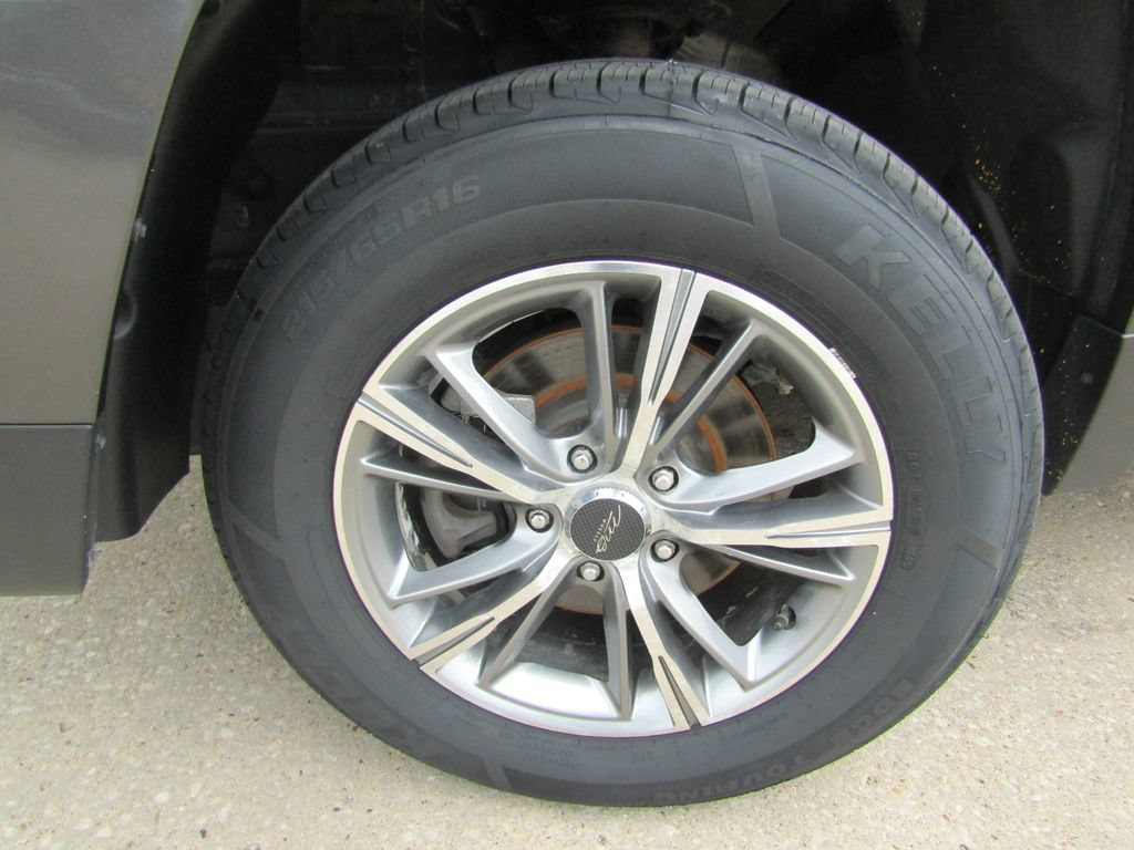 Used 2015 Jeep Patriot Sport FWD image 18