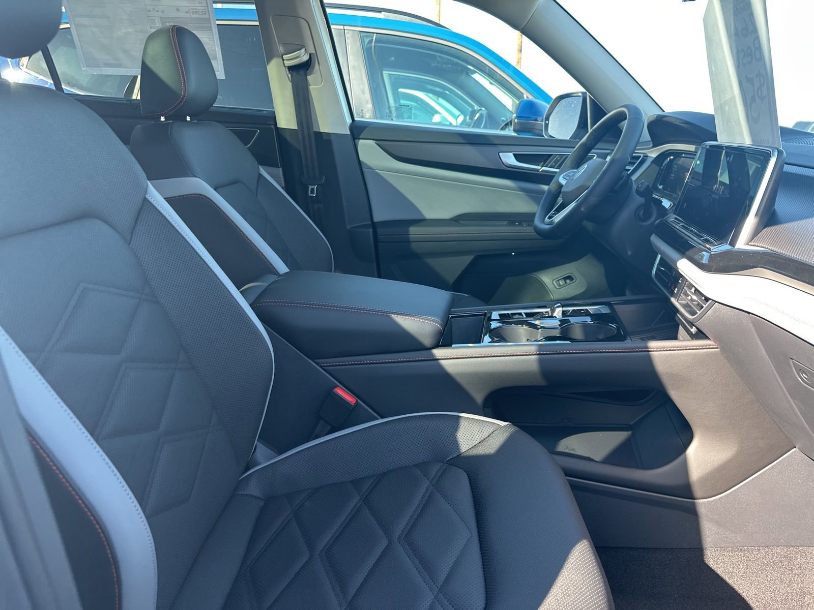 New 2026 Volkswagen Atlas Peak Edition image 43