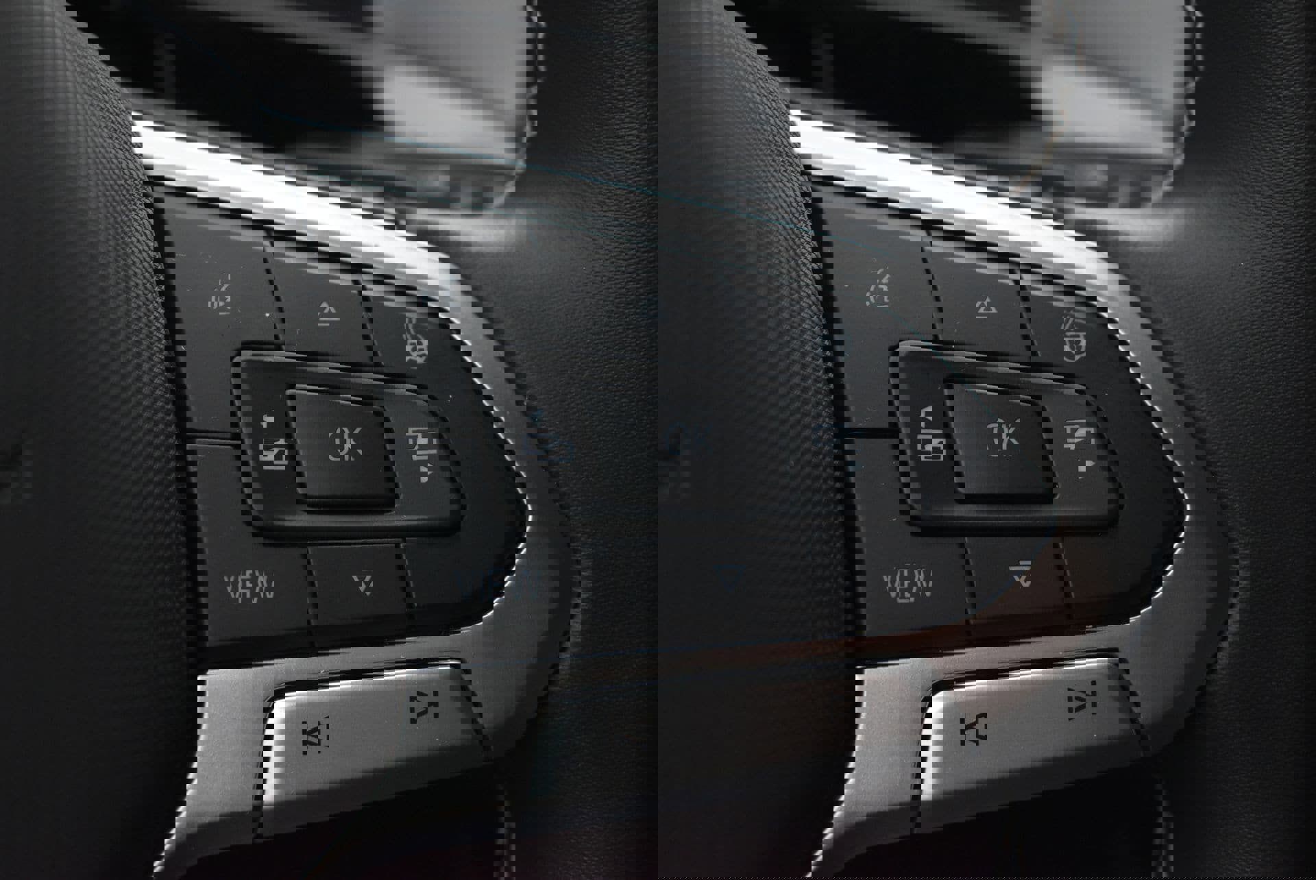 Used 2024 Volkswagen Atlas Cross Sport SE image 20