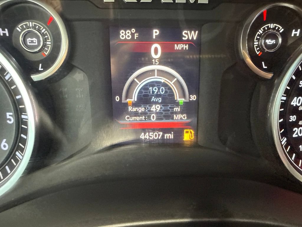 Used 2024 RAM 1500 Big Horn AWD/4WD image 22