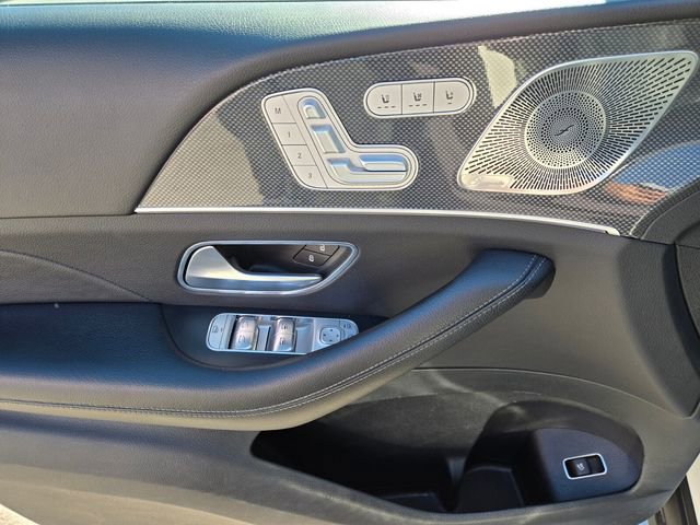 Used 2021 Mercedes-Benz GLS 580 4MATIC image 25
