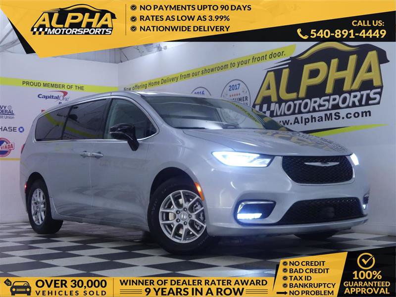 Used 2024 Chrysler Pacifica Touring-L