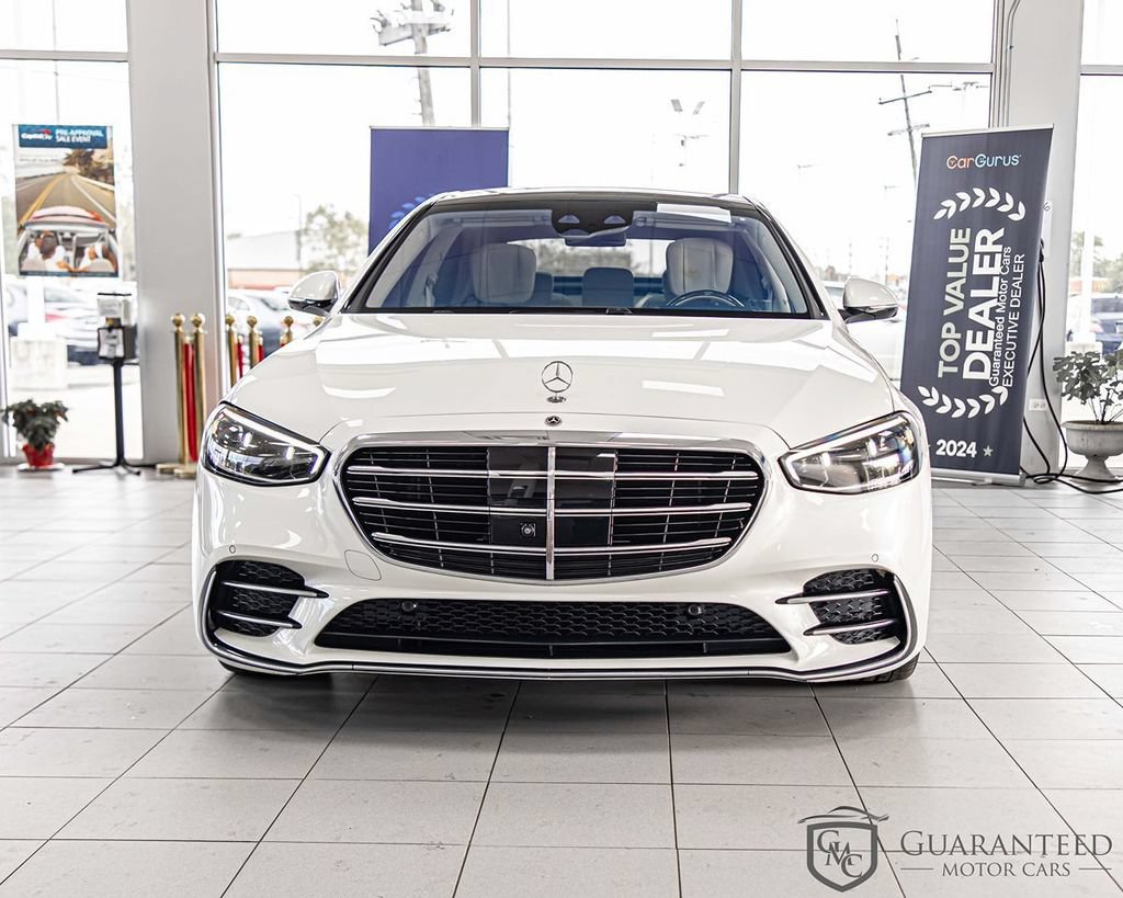 Used 2023 Mercedes-Benz S 500 4MATIC w/ AMG Line image 2