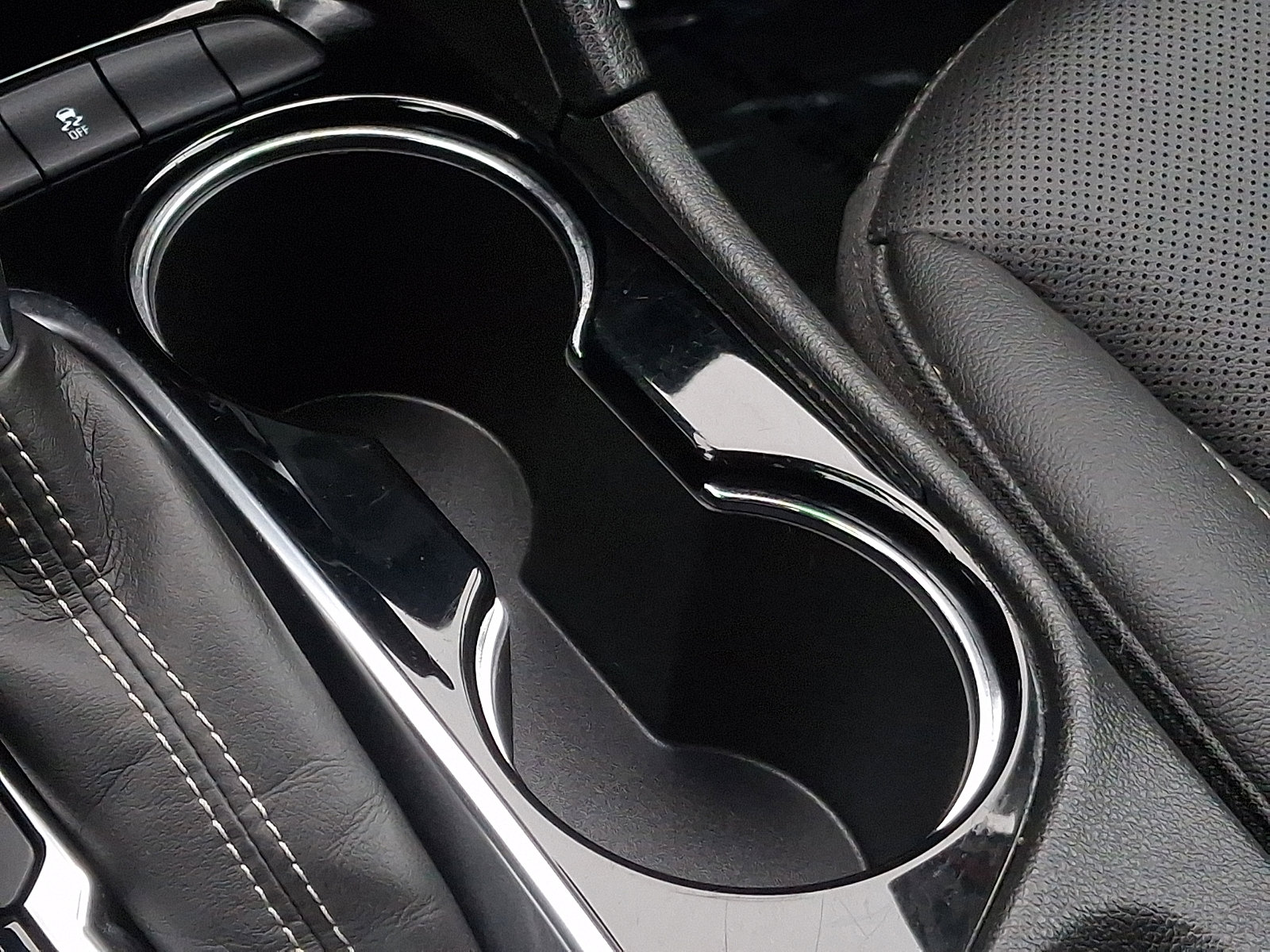 Used 2024 Buick Encore GX Sport Touring image 26