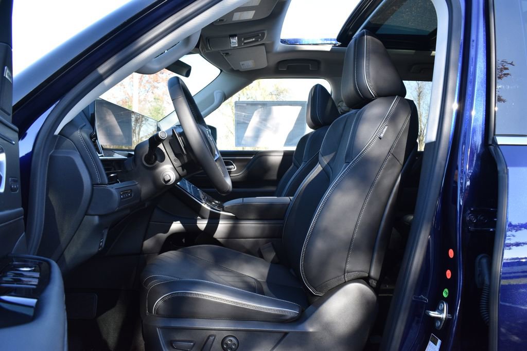 New 2025 INFINITI QX80 Luxe image 10