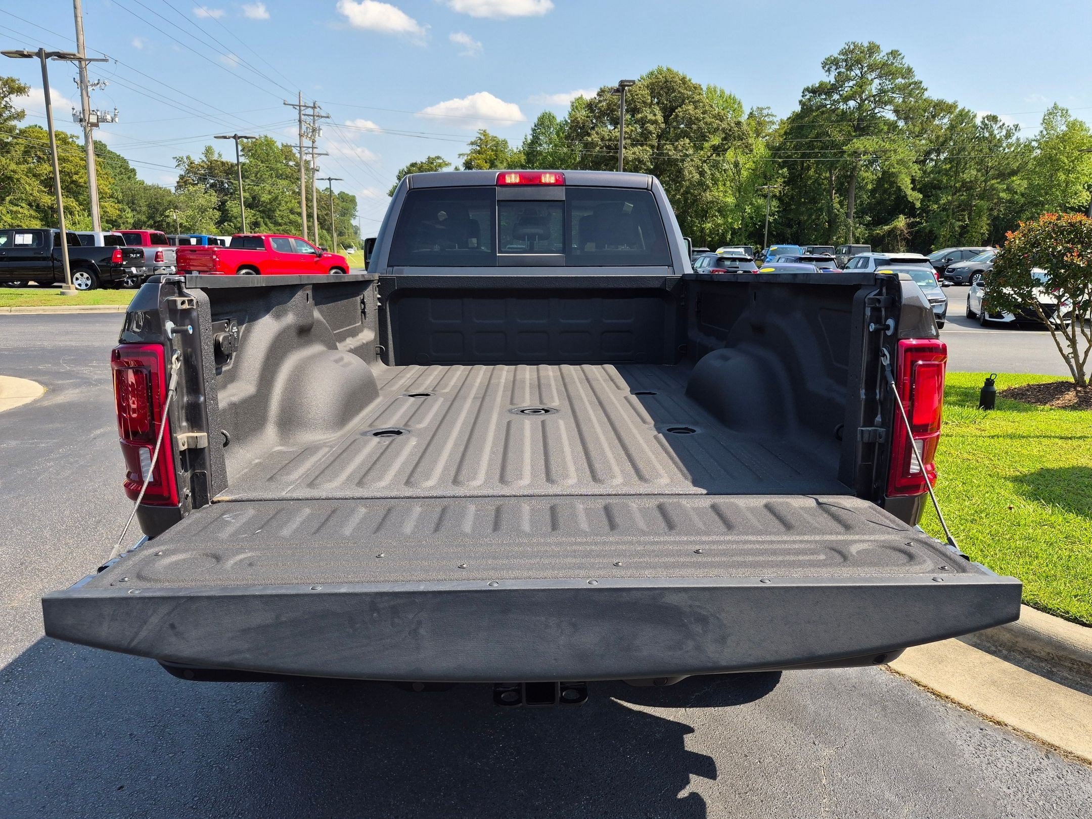 New 2026 RAM 2500 Laramie AWD/4WD image 21