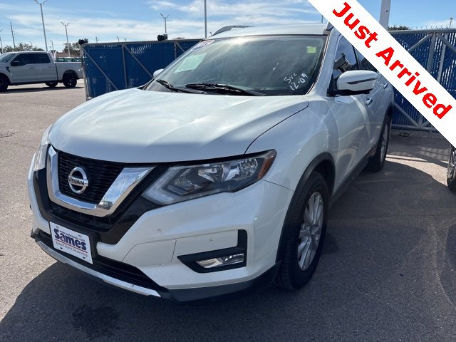 Used 2017 Nissan Rogue SV w/ SV Premium Package video 1