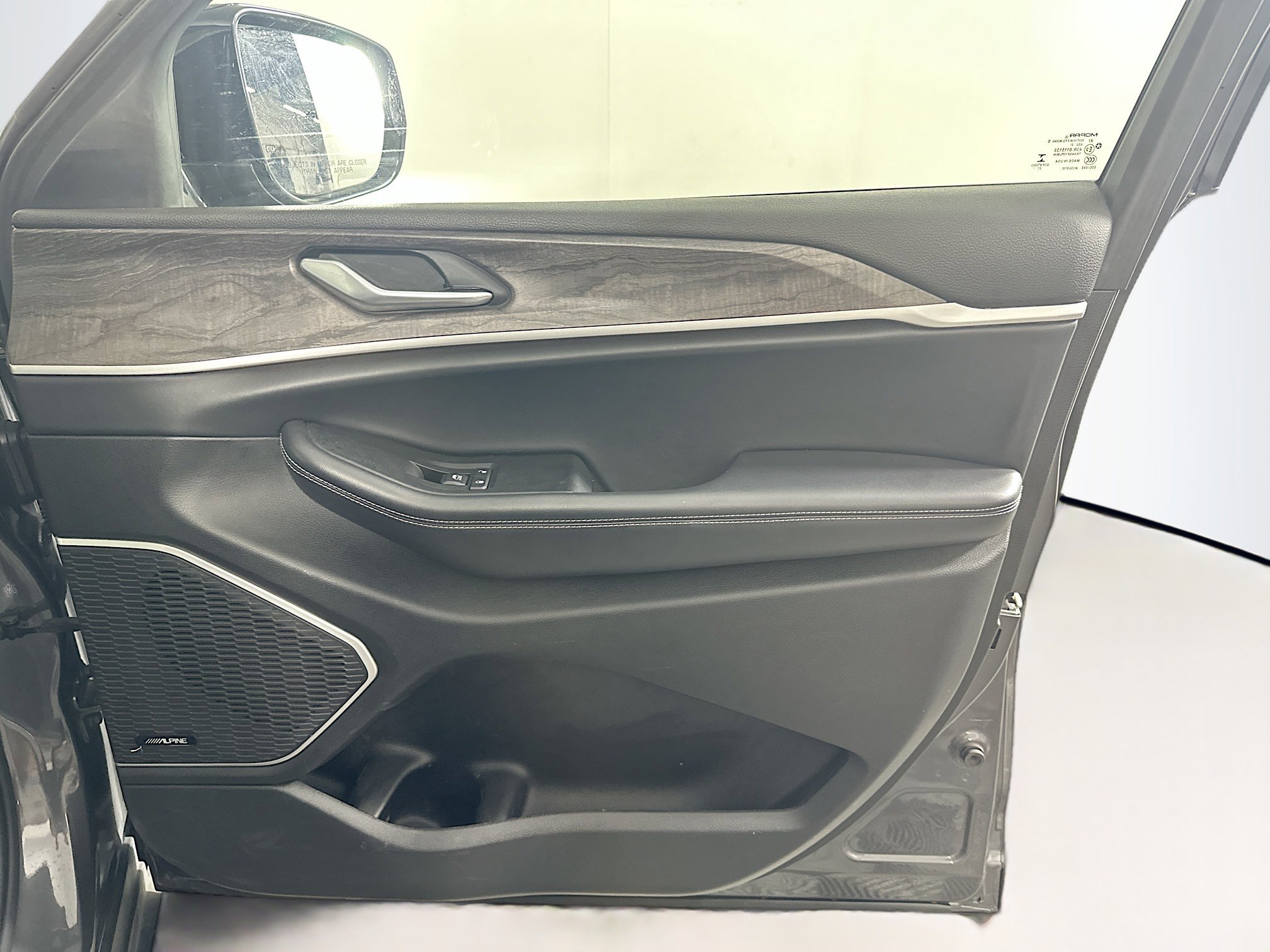 Used 2021 Jeep Grand Cherokee L Limited image 34