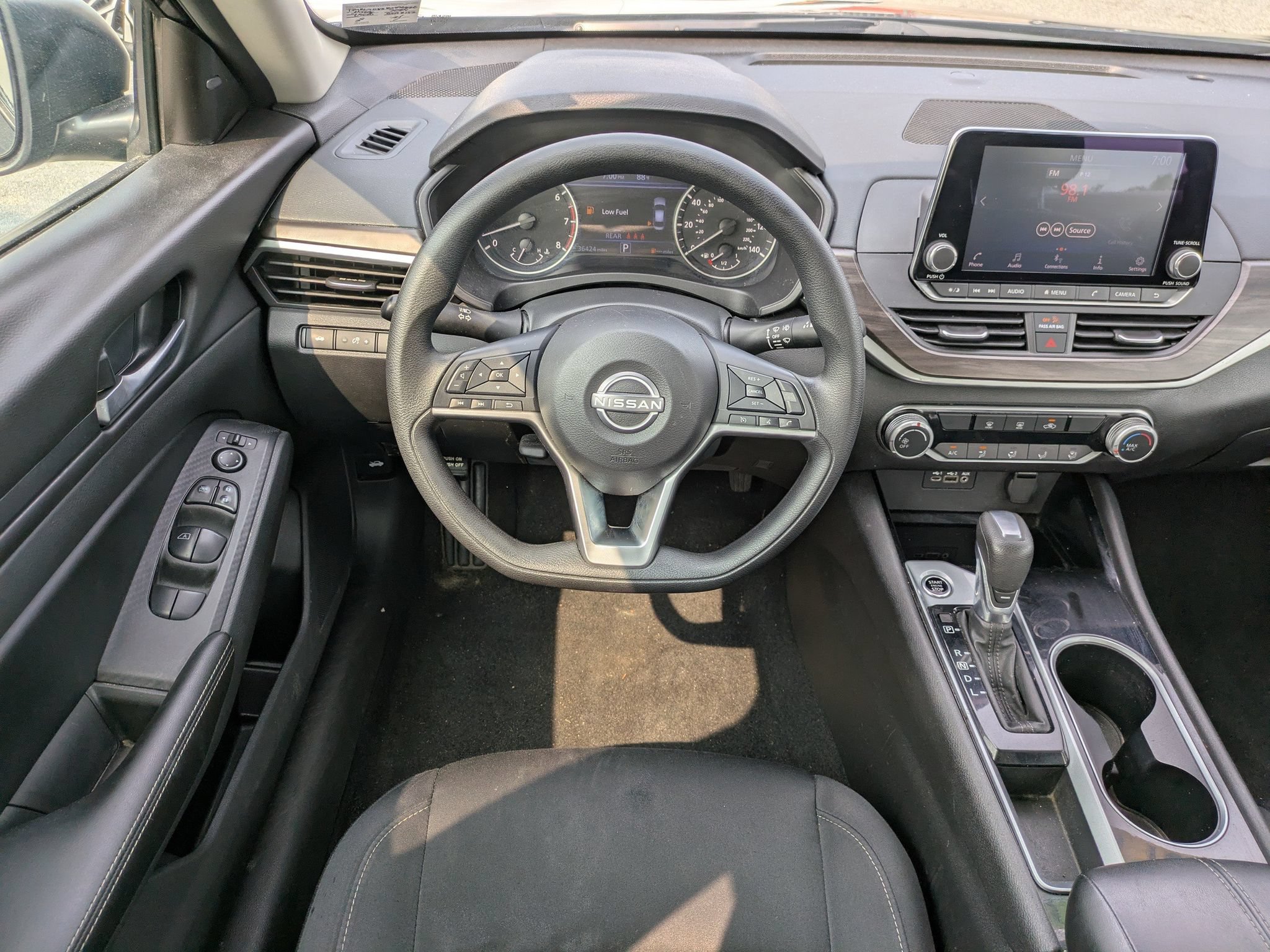 Certified 2024 Nissan Altima 2.5 SV FWD image 16