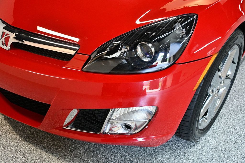 Used 2007 Saturn Sky Red Line RWD image 10