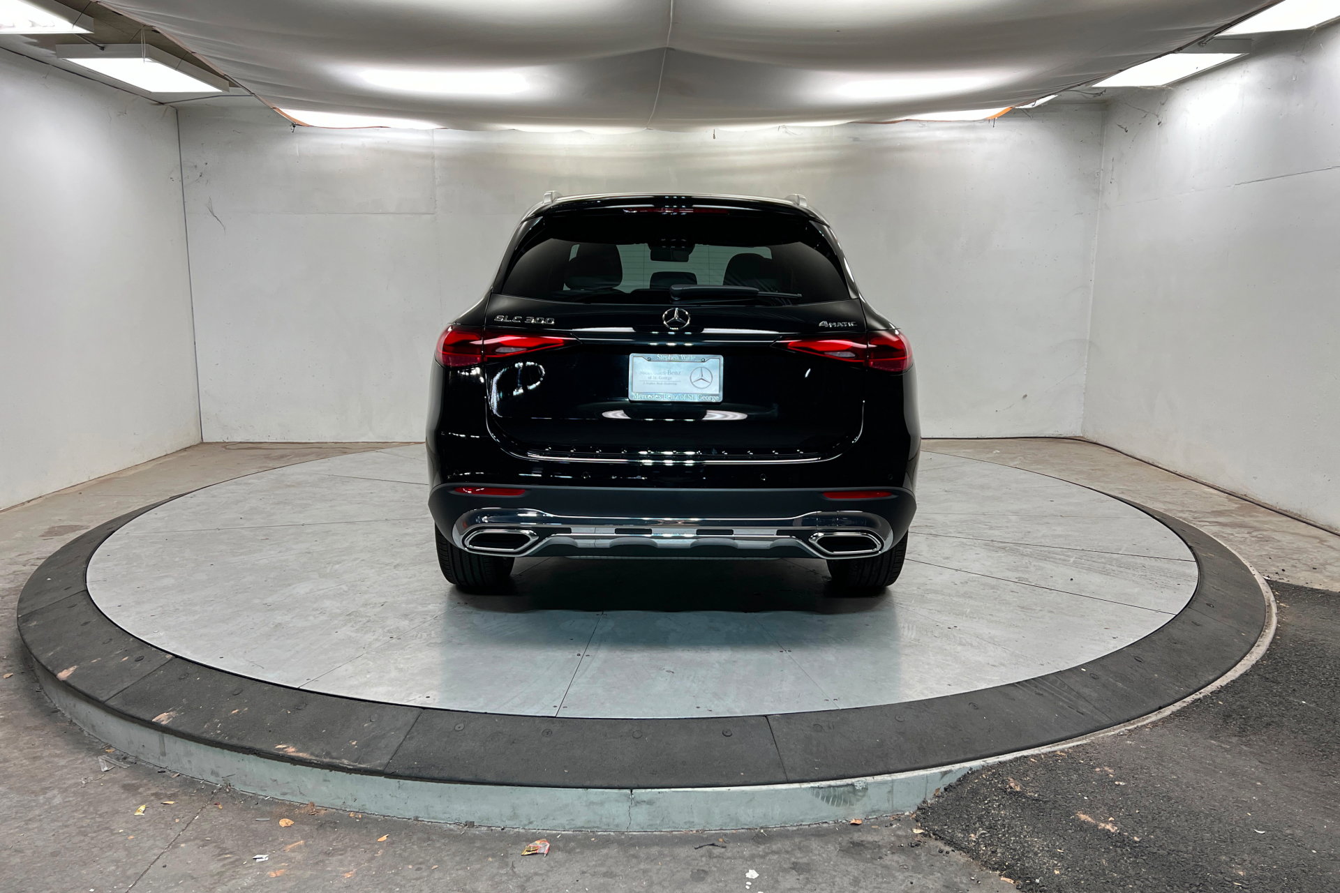 New 2026 Mercedes-Benz GLC 300 4MATIC image 4